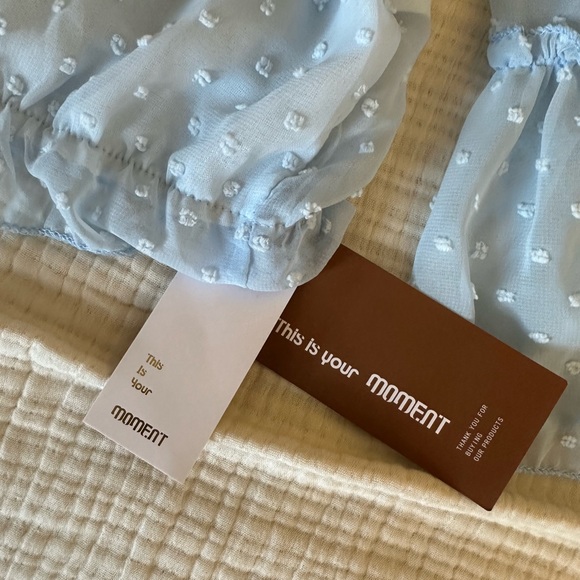 Moment Blouse - Picture 6 of 7